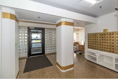 300 Lynn Shore Dr #1001, Lynn, MA 01902 - Photo 4