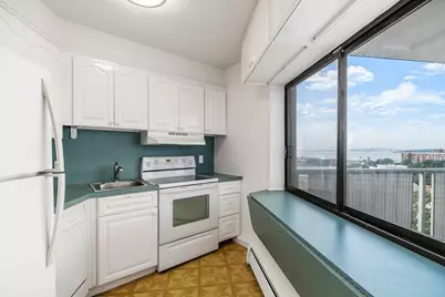 300 Lynn Shore Dr #1001, Lynn, MA 01902 - Photo 14