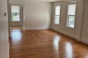 251 Brown St, Waltham, MA 02453 - Photo 6