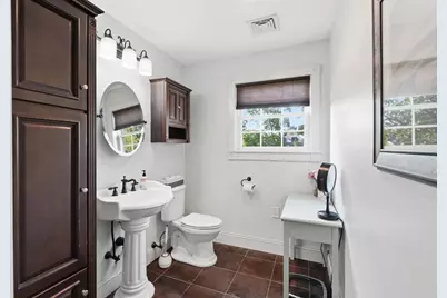 76 Whitlow St, New Bedford, MA 02740 - Photo 18