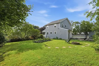76 Whitlow St, New Bedford, MA 02740 - Photo 20