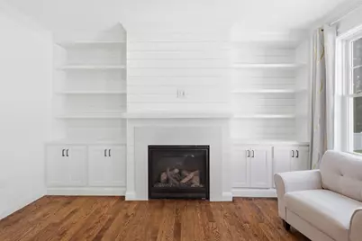 35 Milford St, Medway, MA 02053 - Photo 6