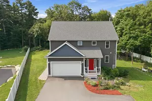 35 Milford St, Medway, MA 02053 - Photo 2