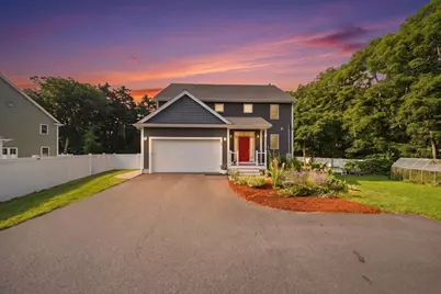 35 Milford St, Medway, MA 02053 - Photo 26