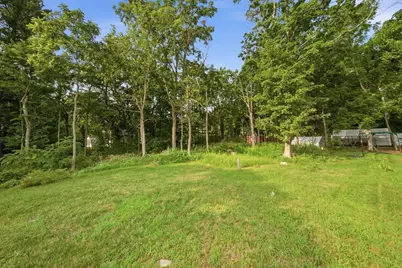 35 Milford St, Medway, MA 02053 - Photo 20