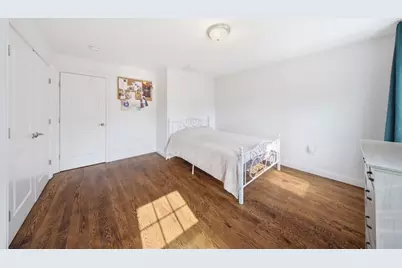 35 Milford St, Medway, MA 02053 - Photo 12