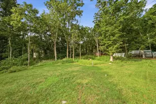 35 Milford St, Medway, MA 02053 - Photo 20