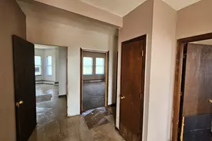 344 Maple St, Holyoke, MA 01040 - Photo 10