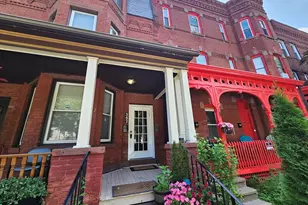 344 Maple St, Holyoke, MA 01040 - Photo 2