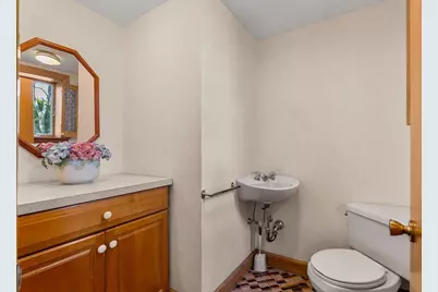 76 Cushing Ave, Revere, MA 02151 - Photo 20