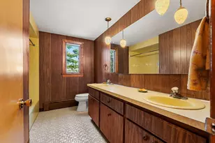 76 Cushing Ave, Revere, MA 02151 - Photo 8