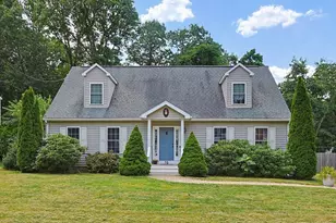 75 Bald Eagle Rd, Weymouth, MA 02190 - Photo 1