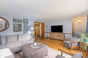 50 Fernwood Ave, Haverhill, MA 01835 - Photo 8
