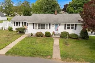 50 Fernwood Ave, Haverhill, MA 01835 - Photo 4