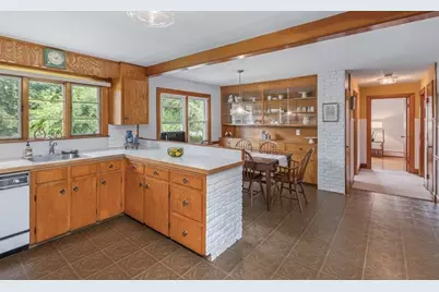 50 Fernwood Ave, Haverhill, MA 01835 - Photo 16