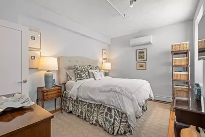 34 Plympton Street #1, Boston, MA 02118 - Photo 18