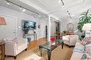 34 Plympton St, Boston, MA 02118 - Photo 4