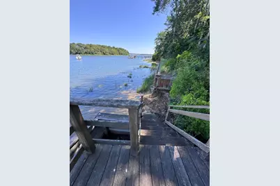 33 Horsefoot Rd, Dennis, MA 02638 - Photo 4