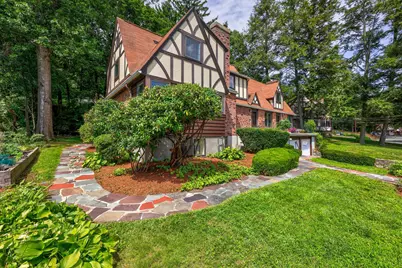 6 Old Brook Dr, Worcester, MA 01609 - Photo 8