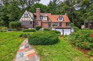 6 Old Brook Dr, Worcester, MA 01609 - Photo 1