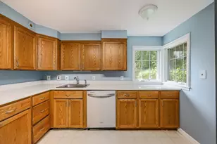 6 Old Brook Dr, Worcester, MA 01609 - Photo 22