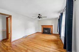 207 Valley St, Pembroke, MA 02359 - Photo 6