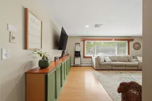 663 Orchard St, Raynham, MA 02767 - Photo 2