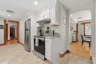 663 Orchard St, Raynham, MA 02767 - Photo 8