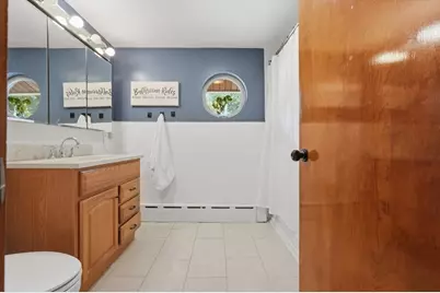 663 Orchard St, Raynham, MA 02767 - Photo 16
