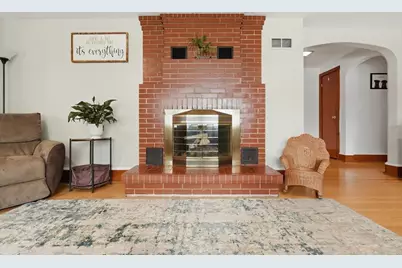 663 Orchard St, Raynham, MA 02767 - Photo 4