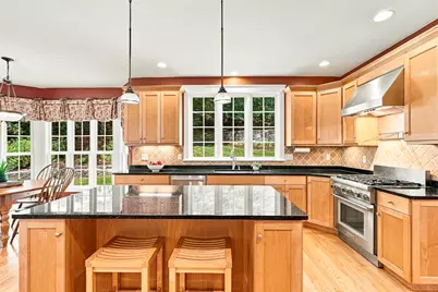 3 Graystone Way, Southborough, MA 01772 - Photo 10