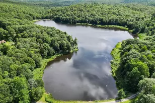 35 South Rd Ext, Peru, MA 01235 - Photo 2