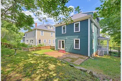 110 Essex St, Beverly, MA 01915 - Photo 40