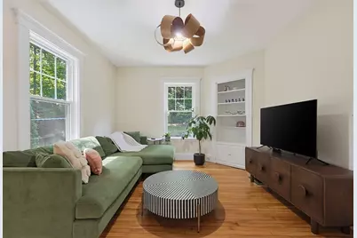 110 Essex St, Beverly, MA 01915 - Photo 4