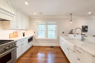 35 Willard St, Cambridge, MA 02138 - Photo 8