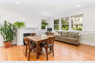 24 Custer St #1, Boston, MA 02130 - Photo 4