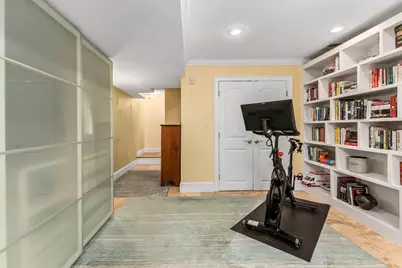 24 Custer St #1, Boston, MA 02130 - Photo 18