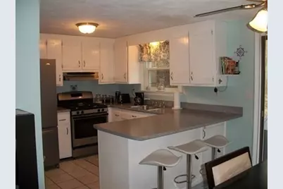 62 Frederick St #37, Dracut, MA 01826 - Photo 4
