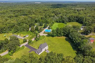 277 Yew St, Douglas, MA 01516 - Photo 32