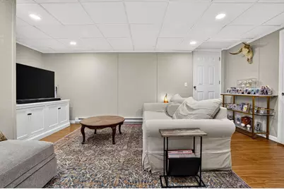 87-89 Saco St #87, Newton, MA 02464 - Photo 16