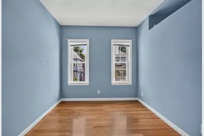 18 Henry St, Everett, MA 02149 - Photo 12