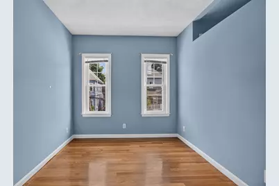 18 Henry St, Everett, MA 02149 - Photo 12