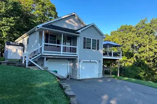 19 Chipman St, Clinton, MA 01510 - Photo 1