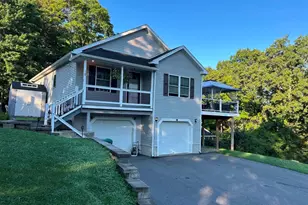 19 Chipman St, Clinton, MA 01510 - Photo 1