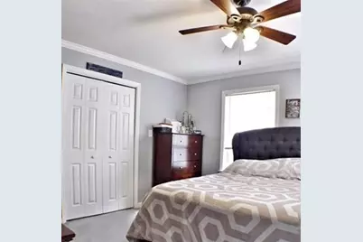 19 Chipman St, Clinton, MA 01510 - Photo 8
