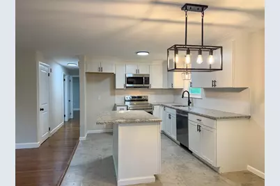 13 Center St, Medway, MA 02053 - Photo 6