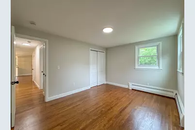 13 Center St, Medway, MA 02053 - Photo 24