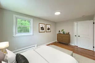 13 Center St, Medway, MA 02053 - Photo 20