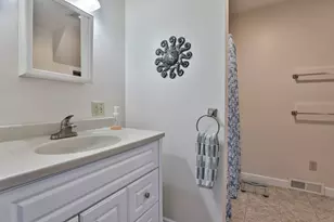 17 Harbor, Newburyport, MA 01950 - Photo 28