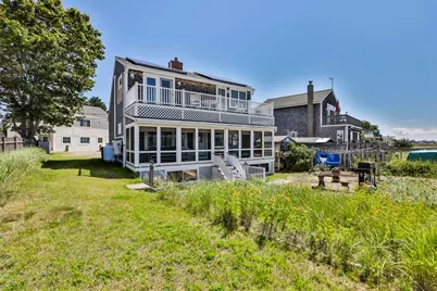 17 Harbor #17, Newburyport, MA 01950 - Photo 2
